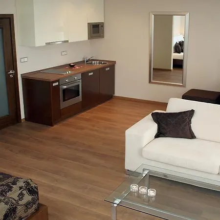 Golden Fish Xia Plzeň