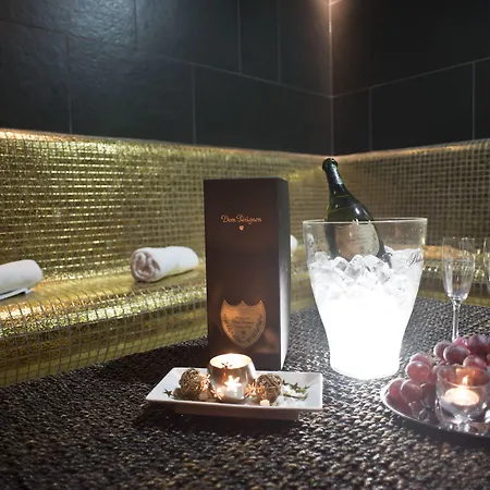 Golden Fish Xia Plzeň